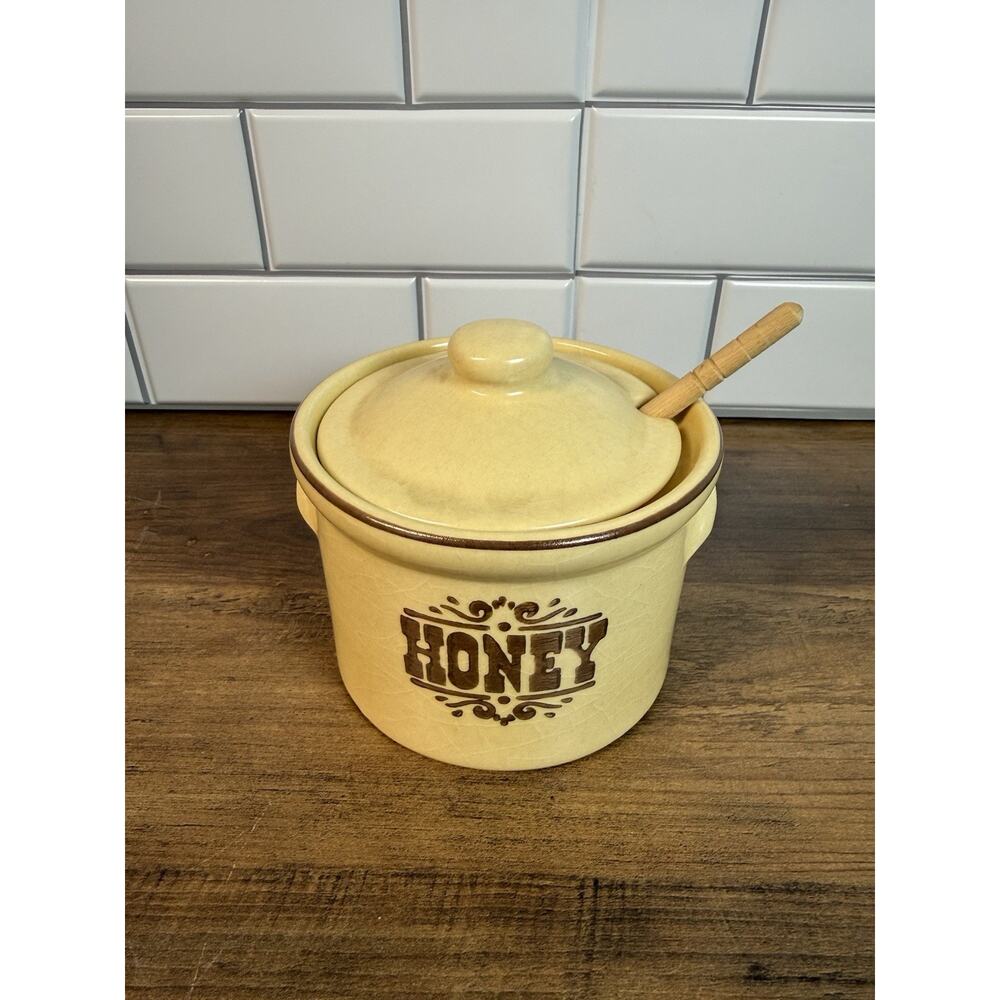 Pfaltzgraff Village Honey Pot With Honey Stick Vintage Stoneware